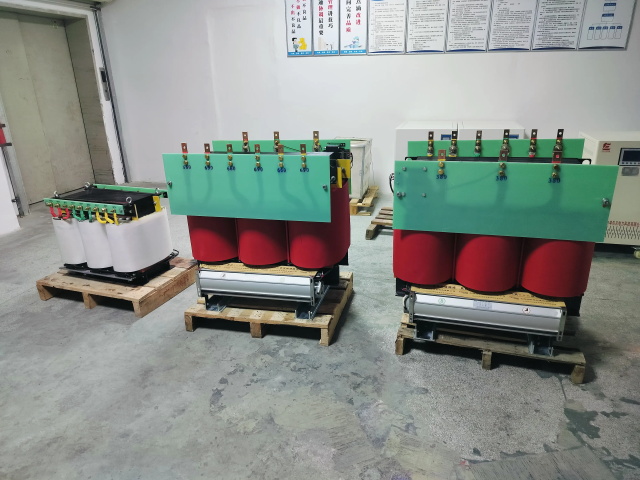 站前KS11-1000KVA矿用变压器